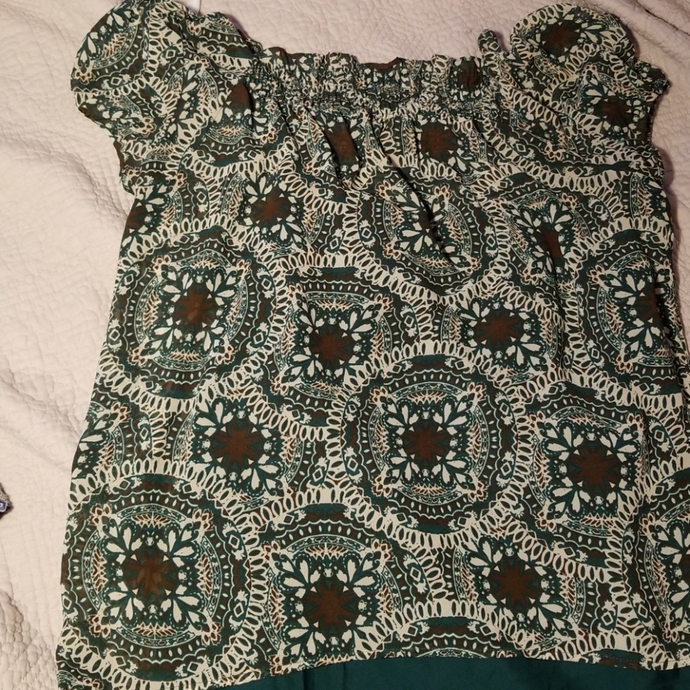 Short sleeve blouse